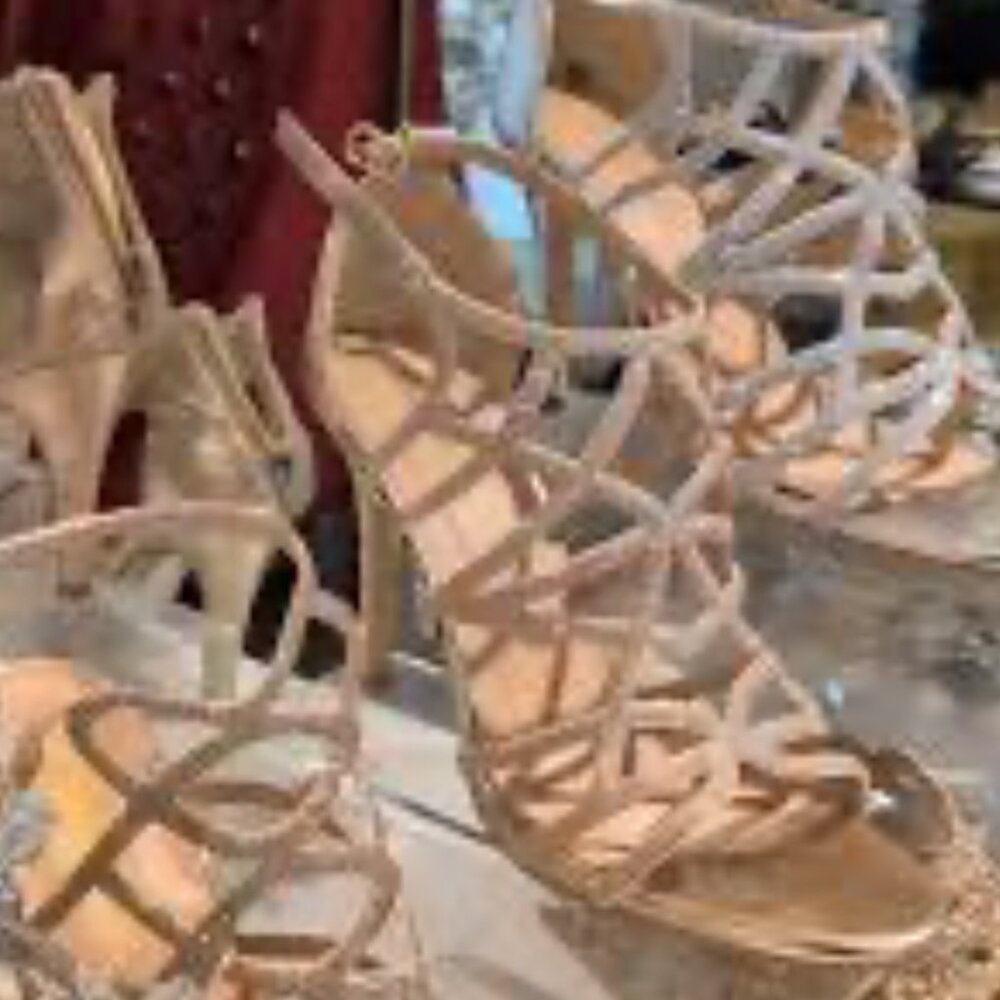 WOMEN ROSE GOLD WEDGES SIZE 8.5